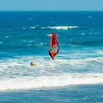 Luminoso Adosado Frente Al Mar Vakantiehuis
